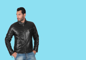Άνδρας